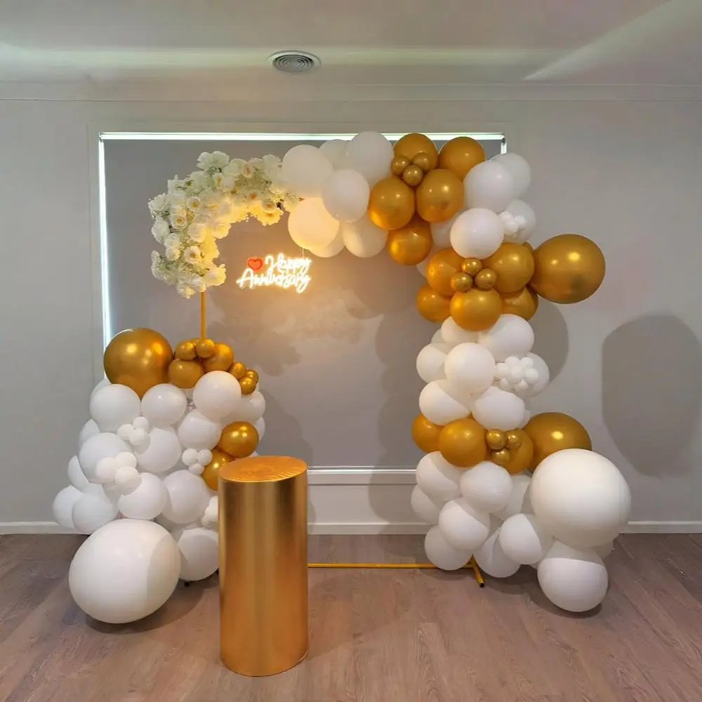 Anniversary Decoration