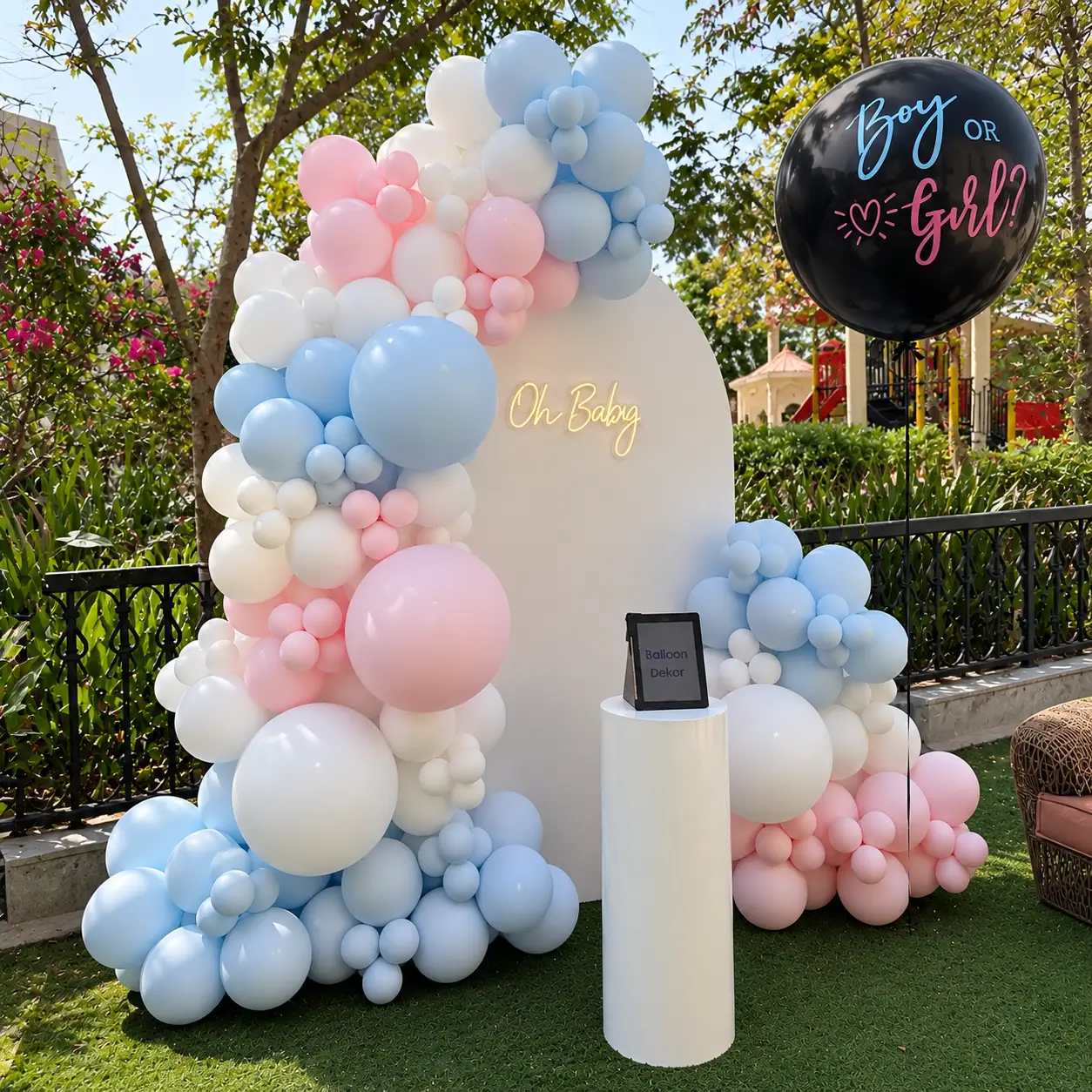 The Big Reveal Decoration