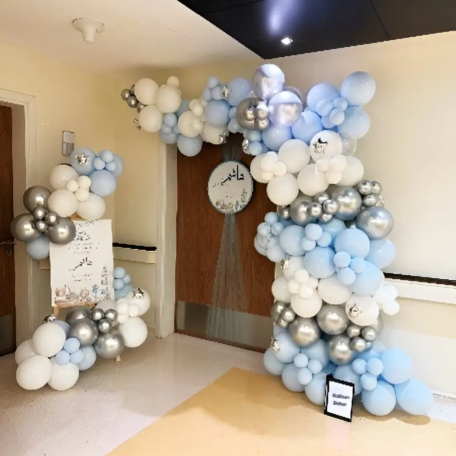 Welcome Little One Balloon Arch