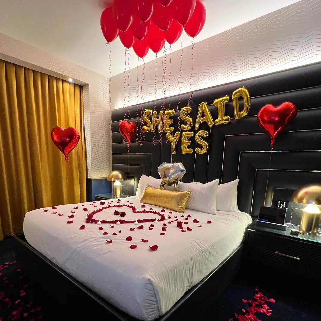 Romantic Proposal Night Decor