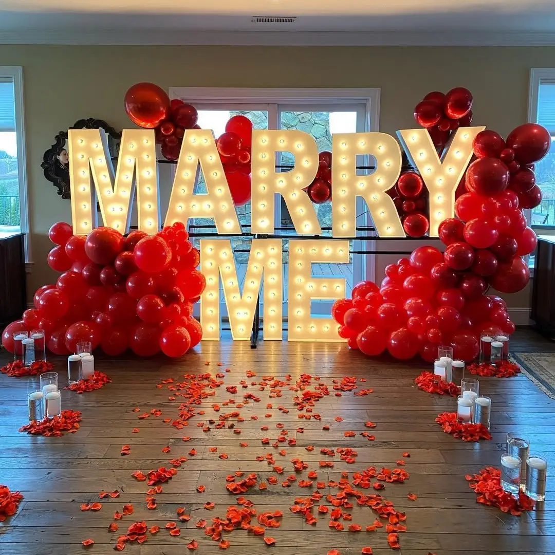 Merry Me Romantic Setup 