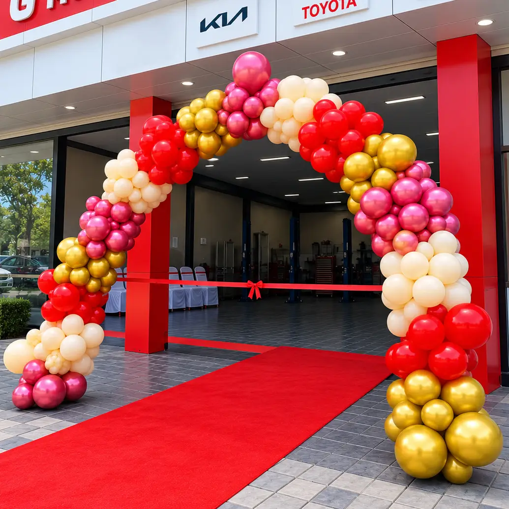 Balloon Gate Decor for Showroom Inauguration