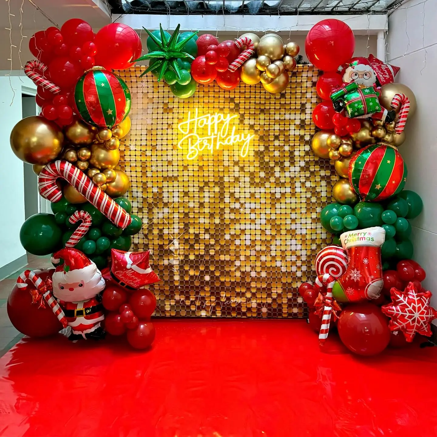 Luxury Christmas Balloon Setup Dubai