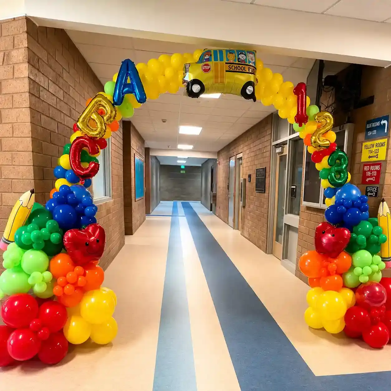 Back to School Balloon Arch – photo 2