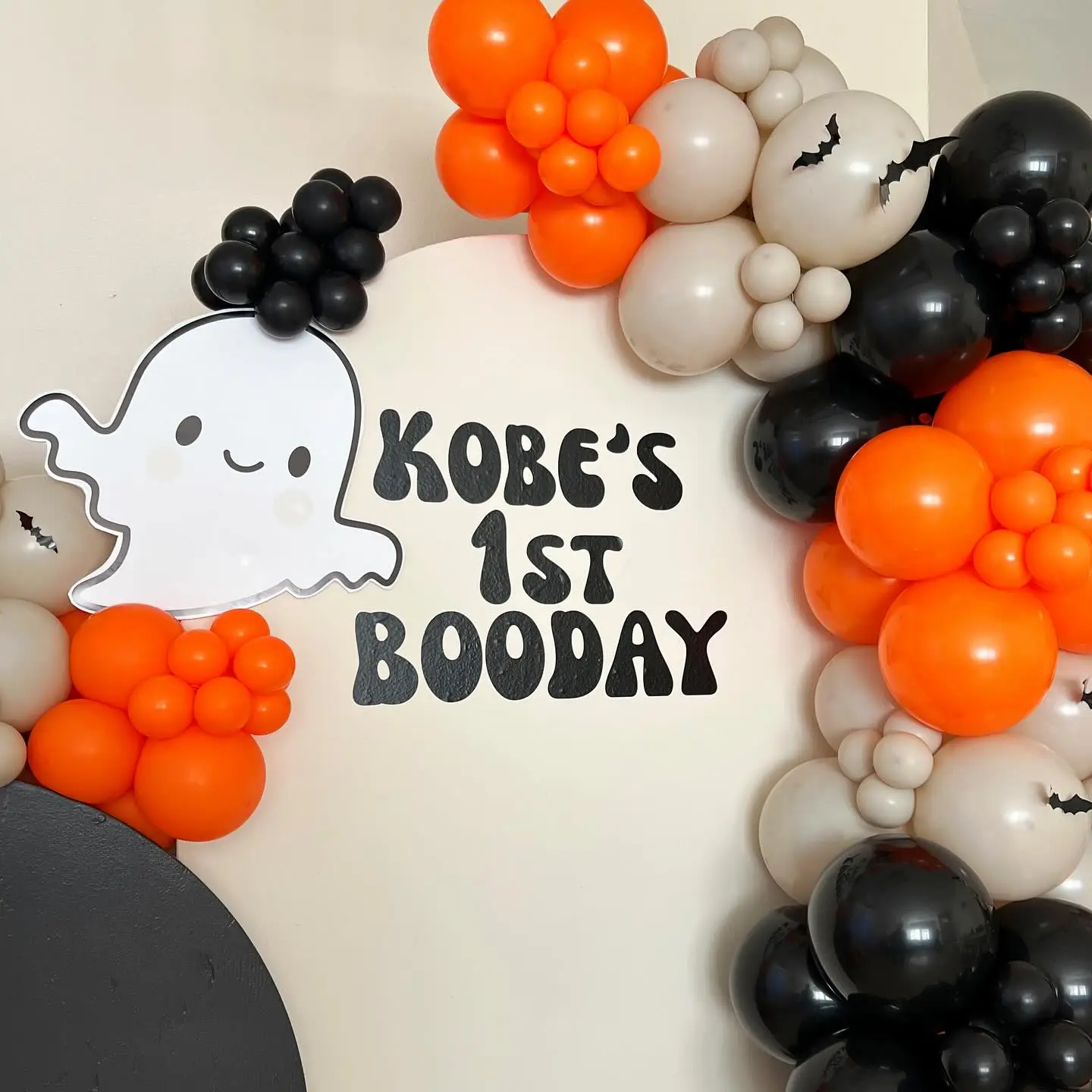 Cute 1st Halloween Balloon Decoration