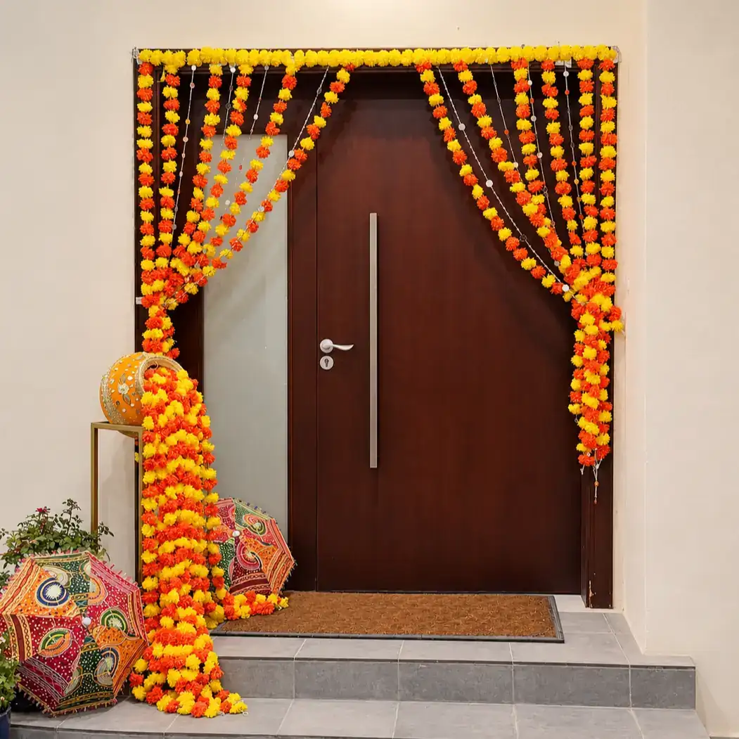 Filmy Mehndi Decoration at Home