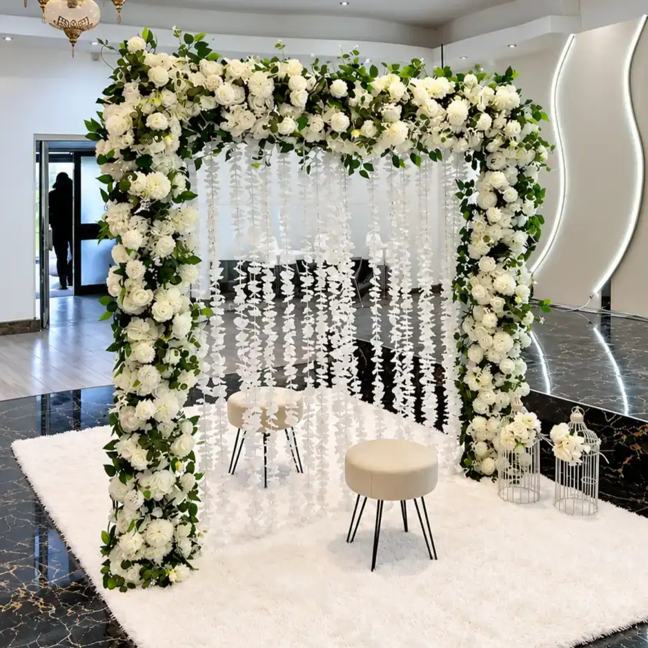 Simple Nikah Ceremony Flower Decoration