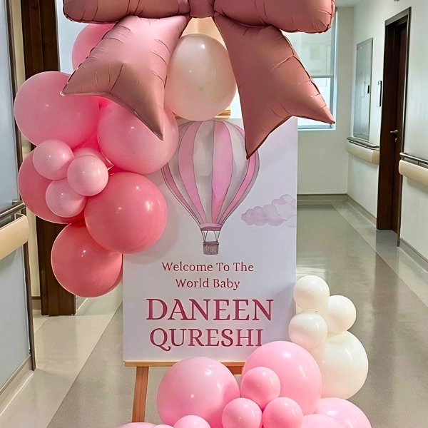 Balloon decoration setup — photo 3
